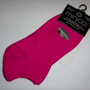 Pink Minicci No Show Ankle Socks Sizes 4-10 NEW Microfiber
